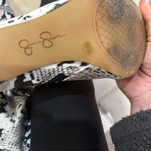 Snake print over the knee boots - Picture 5 of 10